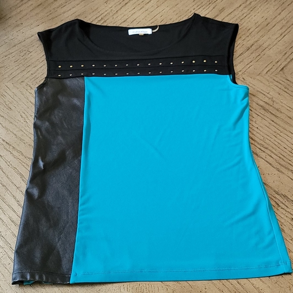 Calvin Klein Tops - Calvin Klein classy blouse top with side leather S